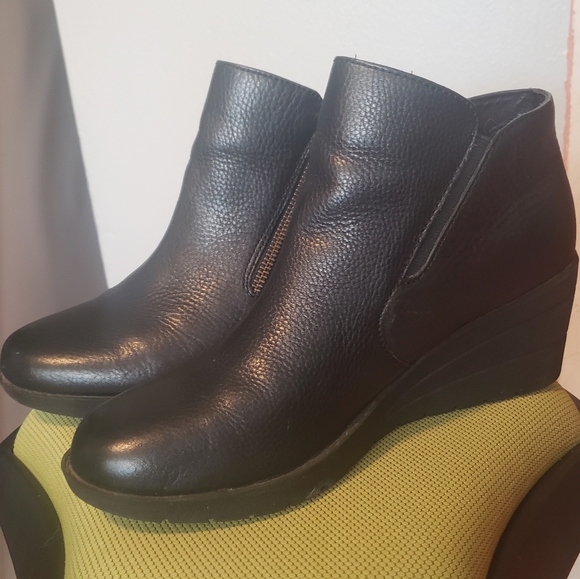 Sofft Salem Wedge Bootie - Picture 8 of 9